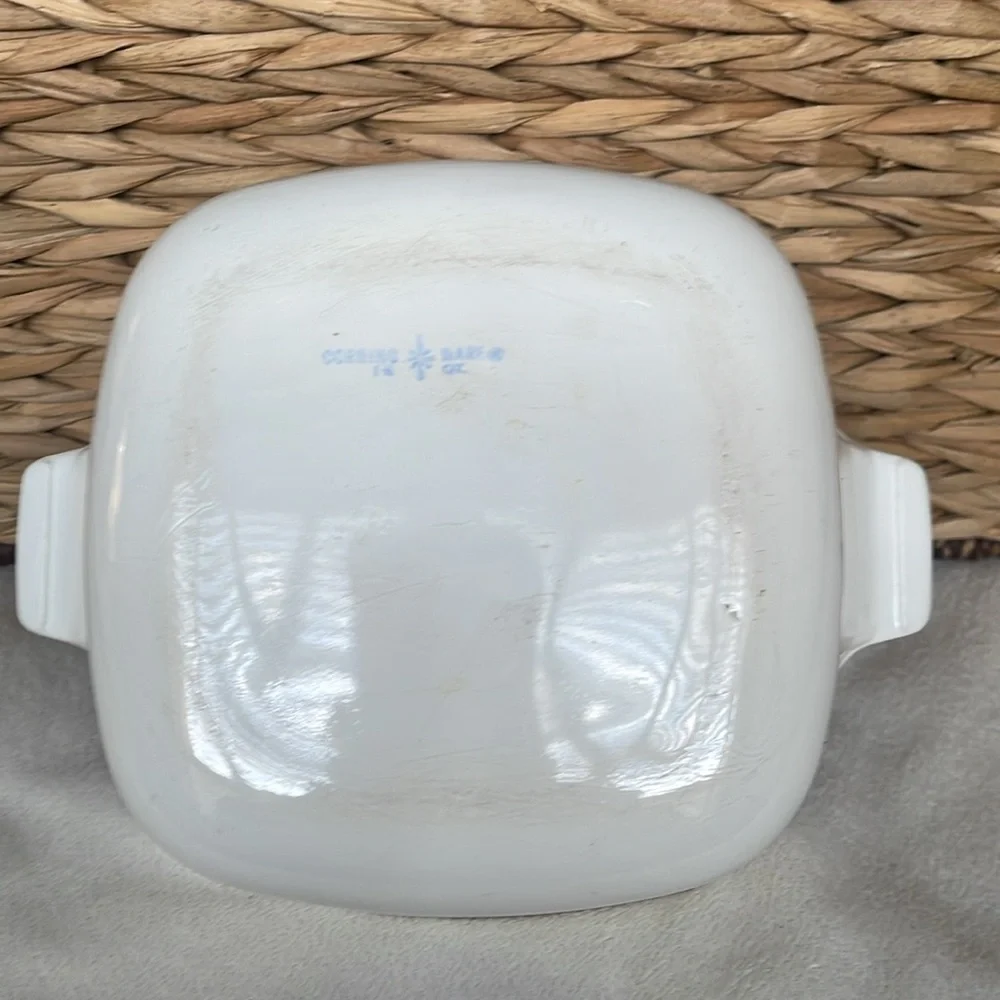 Corningware 1 1/2 Qt Cornflower White Blue Casserole Deep Baking Dish 7”